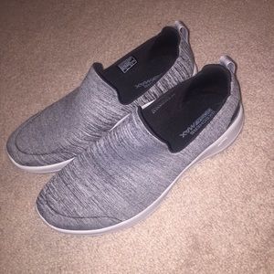 Skechers Go Walks - Heather Grey